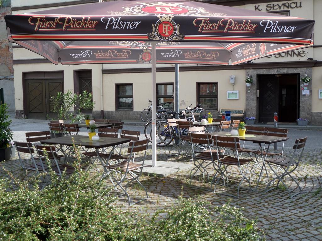Hotel Zur Sonne Cottbus Bagian luar foto